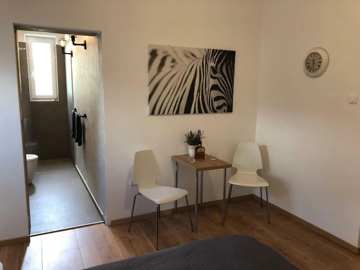 Apartment Check In  Pula