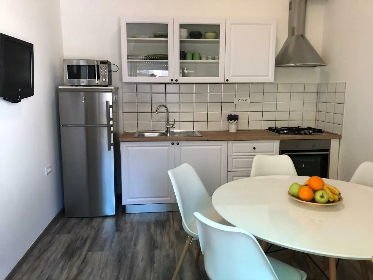 Apartment Check In  Pula